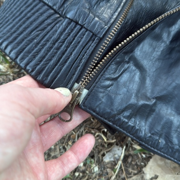 Women's Black Jacket - Picture 7 of 9